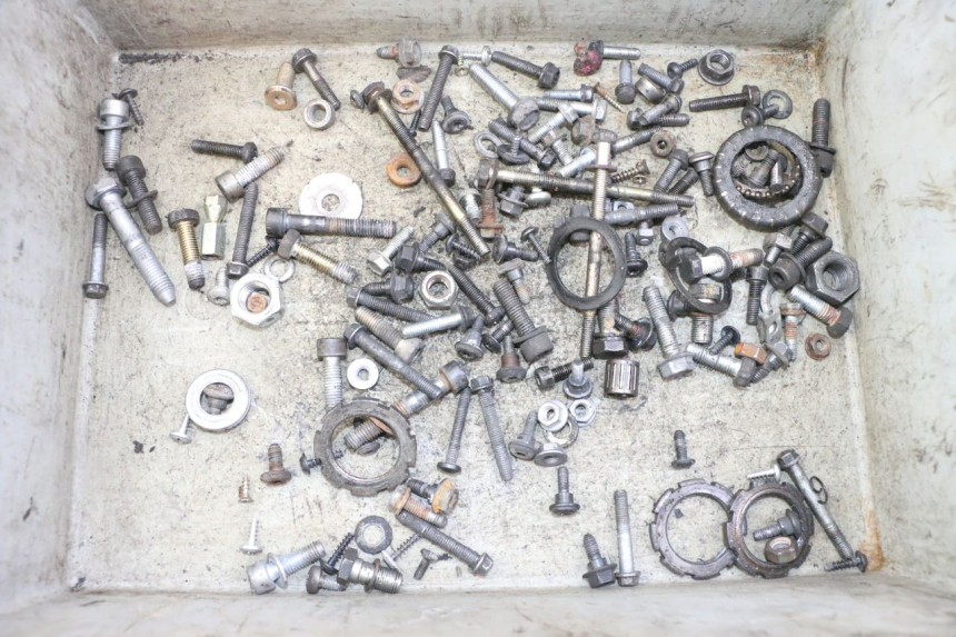 photo de SAC VISSERIE VIS PEUGEOT ELYSTAR 50 (2002 - 2014) - Vue principale