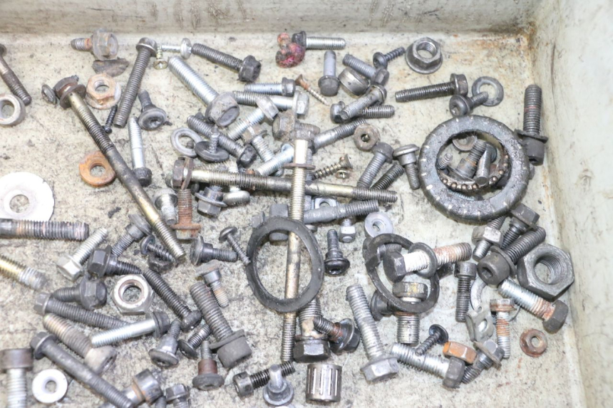 photo de SAC VISSERIE VIS PEUGEOT ELYSTAR 50 (2002 - 2014) - Autre angle de vue