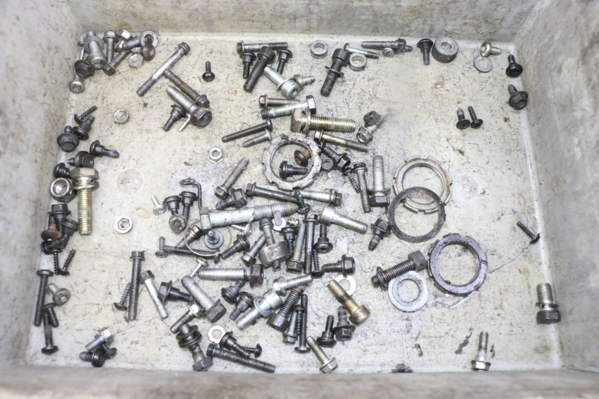 photo de SAC VISSERIE VIS PEUGEOT ELYSTAR 50 (2002 - 2014) - Vue principale