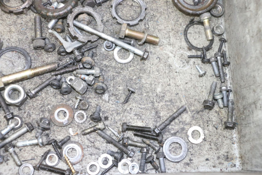 photo de SAC VISSERIE VIS PEUGEOT ELYSTAR 50 (2002 - 2014) - Autre angle de vue