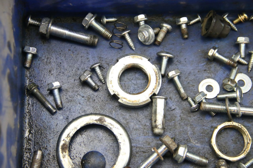 photo de SAC VISSERIE VIS JM MOTORS EVOLIS 4T 50 (2018 - 2022) - Gros plan technique