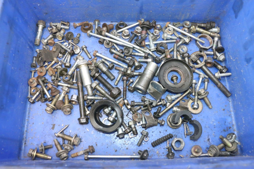 photo de SAC VISSERIE VIS HONDA FES PANTHEON 2T 125 (1998 - 2002) - Vue principale