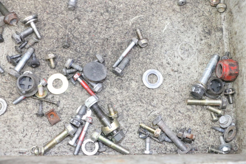 photo de SAC VISSERIE VIS SYM FIDDLE 125 (2008 - 2010) - Zoom état d’usage