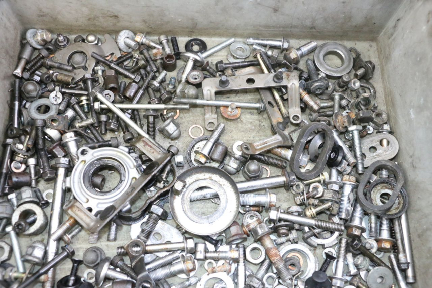 photo de SAC VISSERIE VIS YAMAHA FJ 36Y 1100 (1984 - 1985) - Détail de la pièce