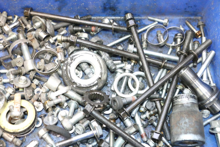 photo de SAC VISSERIE VIS HONDA FJS SILVER WING SILVERWING 400 (2005 - 2008) - Zoom état d’usage