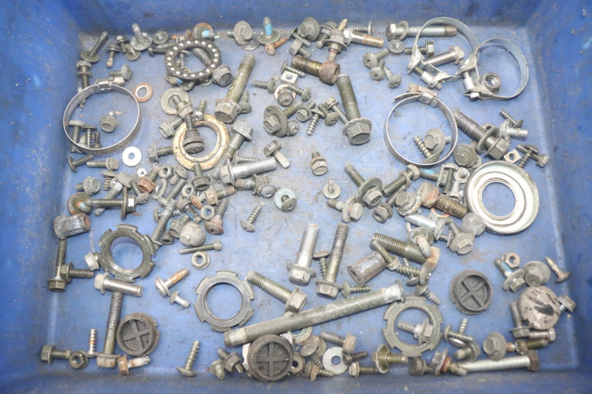 photo de SAC VISSERIE VIS MBK FLAME X 125 (2004 - 2007) - Vue principale