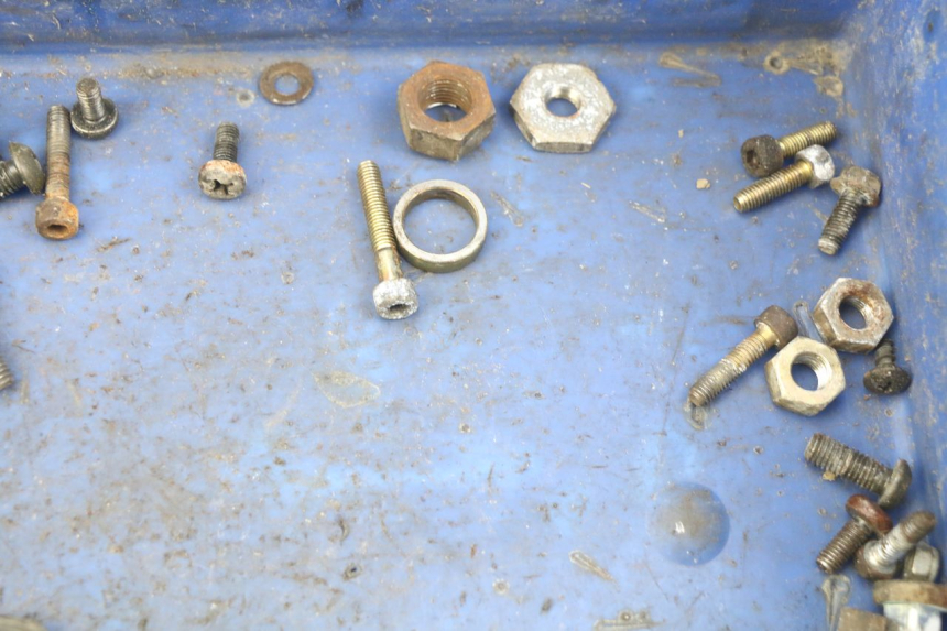 photo de SAC VISSERIE VIS MBK FLIPPER 50 (2004 - 2012) - Autre angle de vue