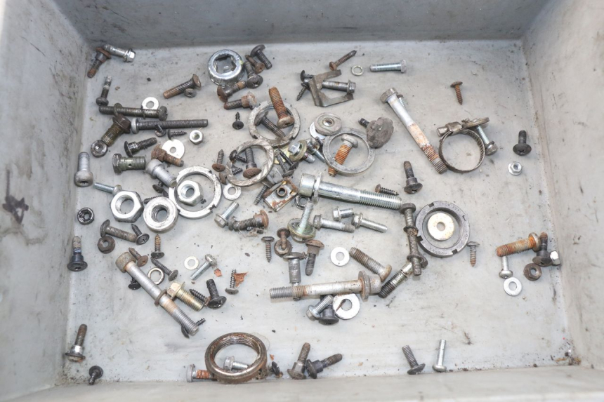 photo de SAC VISSERIE VIS PIAGGIO FLY 2T 50 (2004 - 2017) - Vue principale