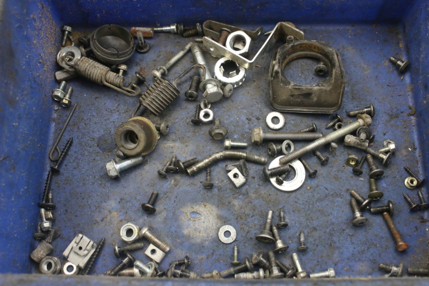 photo de SAC VISSERIE VIS PIAGGIO FLY 4T 50 (2013 - 2017) - Vue principale