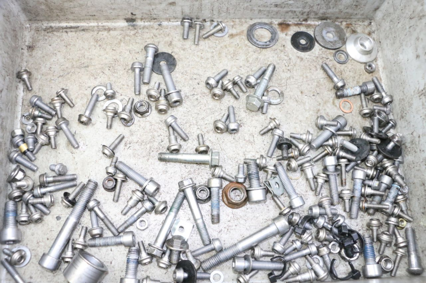 photo de SAC VISSERIE VIS BMW G310 R 310 (2016 - 2020) - Détail de la pièce