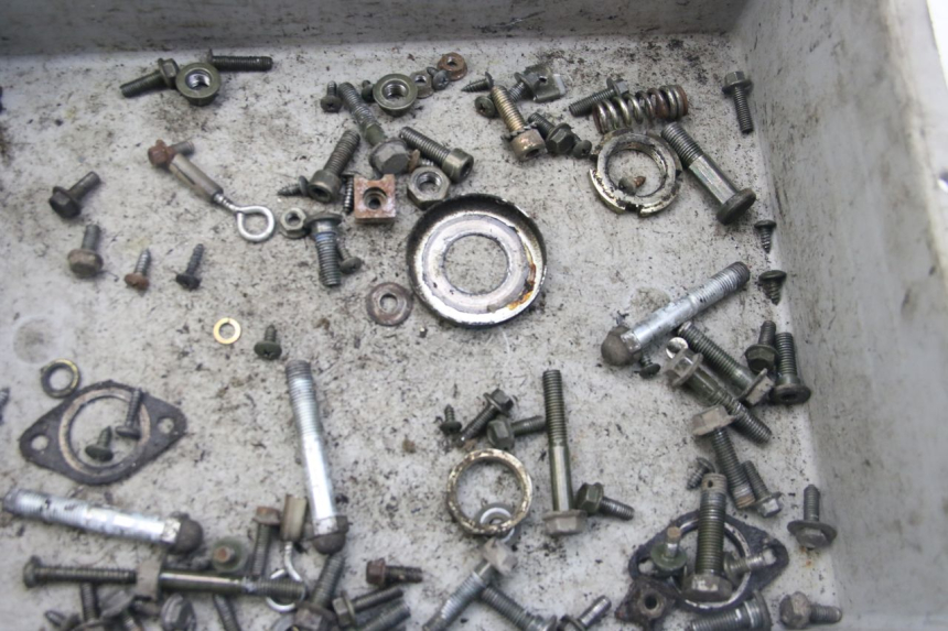 photo de SAC VISSERIE VIS TNT MOTOR GRIDO 2T 50 (2010 - 2019) - Détail de la pièce