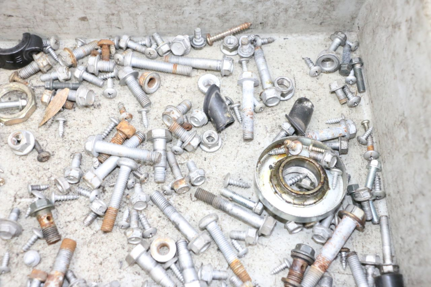 photo de SAC VISSERIE VIS JM MOTORS GTS 125 (2015 - 2019) - Zoom état d’usage