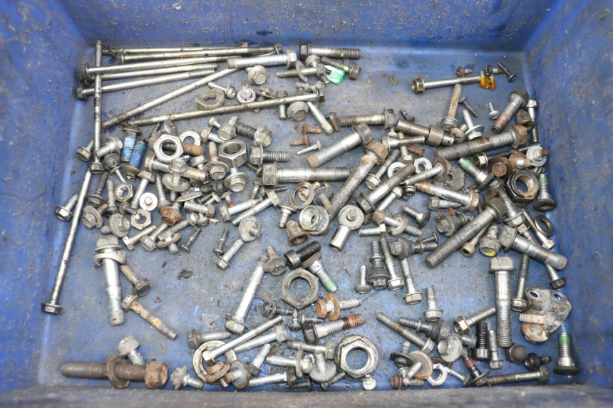 photo de SAC VISSERIE VIS HONDA FES S-WING SWING 125 (2007 - 2015) - Vue principale