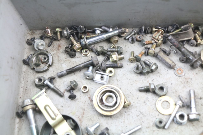 photo de SAC VISSERIE VIS SYM JET 4 50 (2010 - 2014) - Gros plan technique