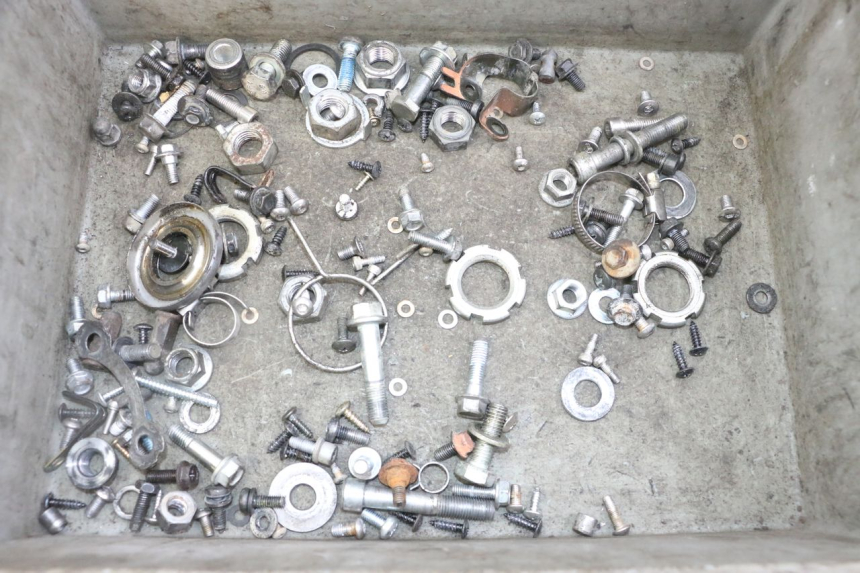 photo de SAC VISSERIE VIS YAMAHA JOG R 50 (2004 - 2014) - Vue principale