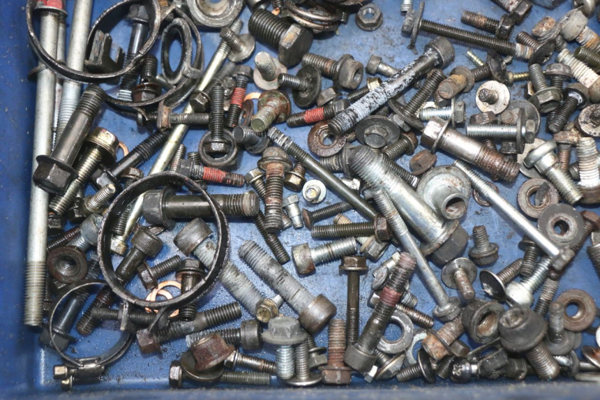 photo de SAC VISSERIE VIS KAWASAKI GTR 1000 (1994 - 2004) - Autre angle de vue