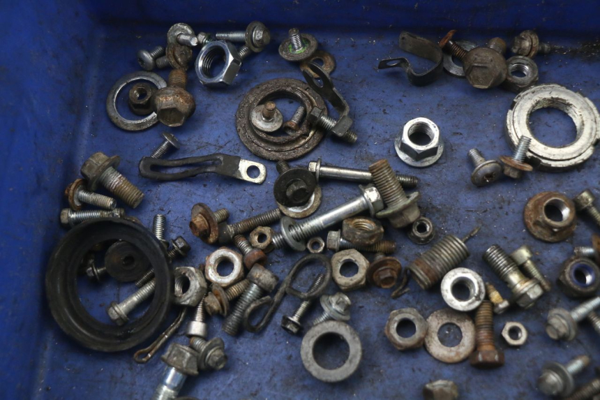 photo de SAC VISSERIE VIS KAWASAKI KDX 125 (1990 - 1991) - Détail de la pièce