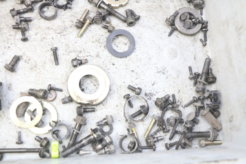 photo de SAC VISSERIE VIS PEUGEOT KISBEE 2T 50 (2010 - 2017) - Zoom état d’usage