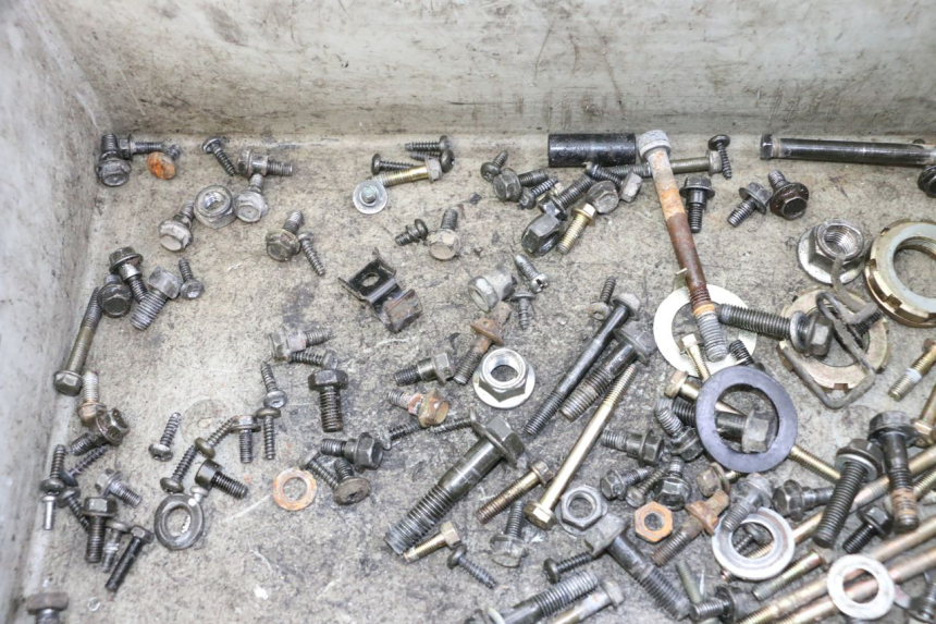 photo de SAC VISSERIE VIS PEUGEOT KISBEE 2T 50 (2010 - 2017) - Détail de la pièce