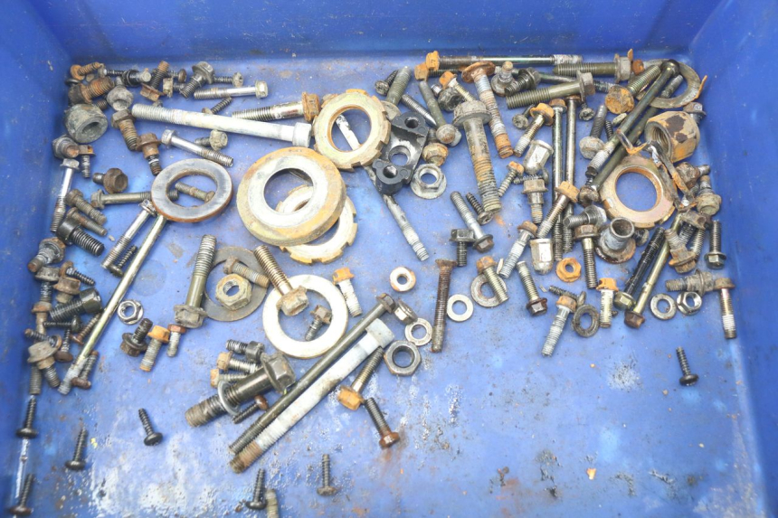 photo de SAC VISSERIE VIS PEUGEOT KISBEE 4T 50 (2010 - 2017) - Détail de la pièce