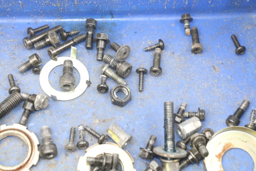 photo de SAC VISSERIE VIS PEUGEOT KISBEE 4T 50 (2018 - 2022) - Gros plan technique