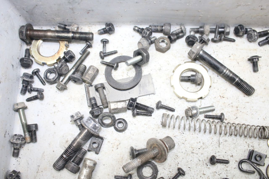 photo de SAC VISSERIE VIS PEUGEOT KISBEE 4T 50 (2018 - 2022) - Gros plan technique