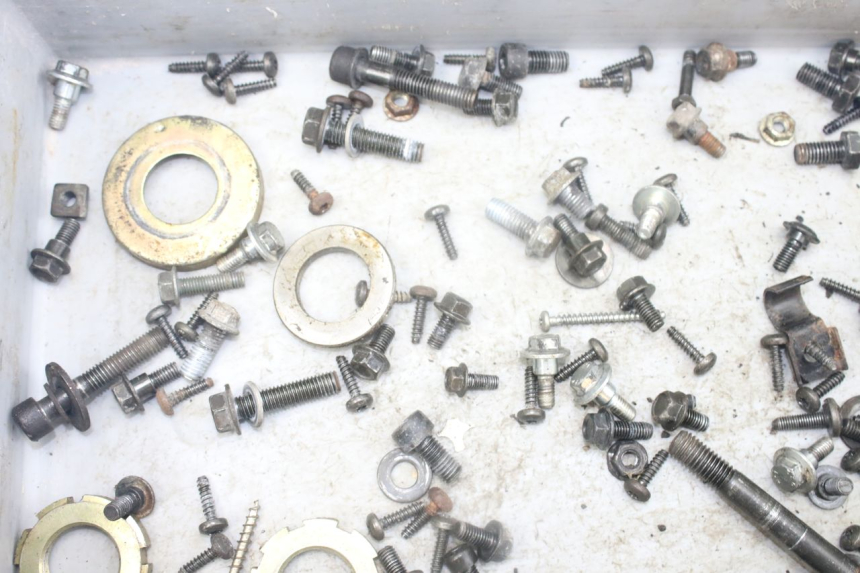 photo de SAC VISSERIE VIS PEUGEOT KISBEE 4T 50 (2010 - 2017) - Gros plan technique