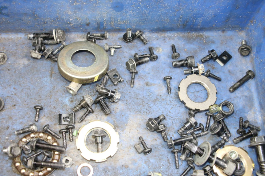 photo de SAC VISSERIE VIS PEUGEOT KISBEE 4T 50 (2018 - 2022) - Autre angle de vue