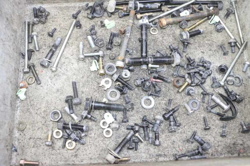 photo de SAC VISSERIE VIS PEUGEOT KISBEE 4T 50 (2018 - 2022) - Détail de la pièce