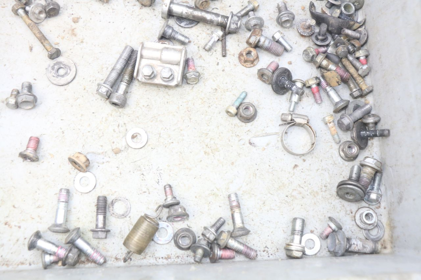 photo de SAC VISSERIE VIS KAWASAKI KX F KXF 450 (2012 - 2015) - Zoom état d’usage