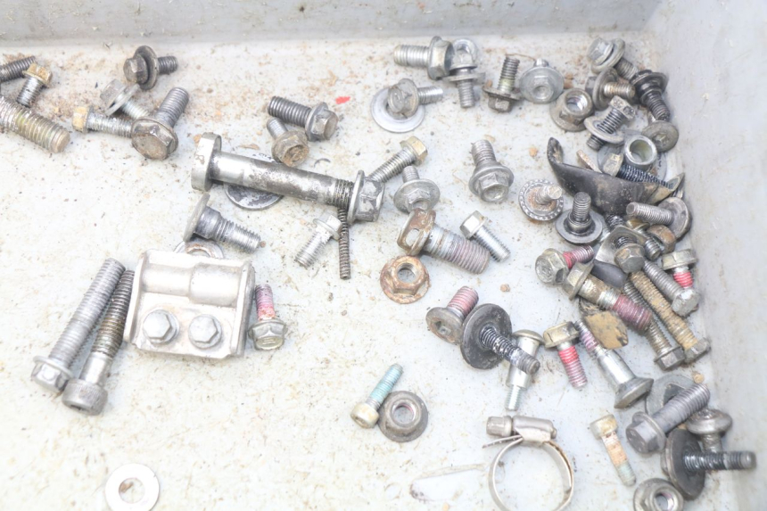 photo de SAC VISSERIE VIS KAWASAKI KX F KXF 450 (2012 - 2015) - Autre angle de vue