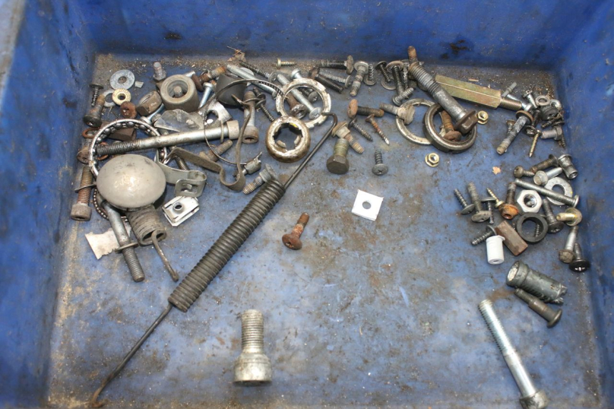 photo de SAC VISSERIE VIS PIAGGIO LIBERTY 4T 50 (2004 - 2008) - Vue principale