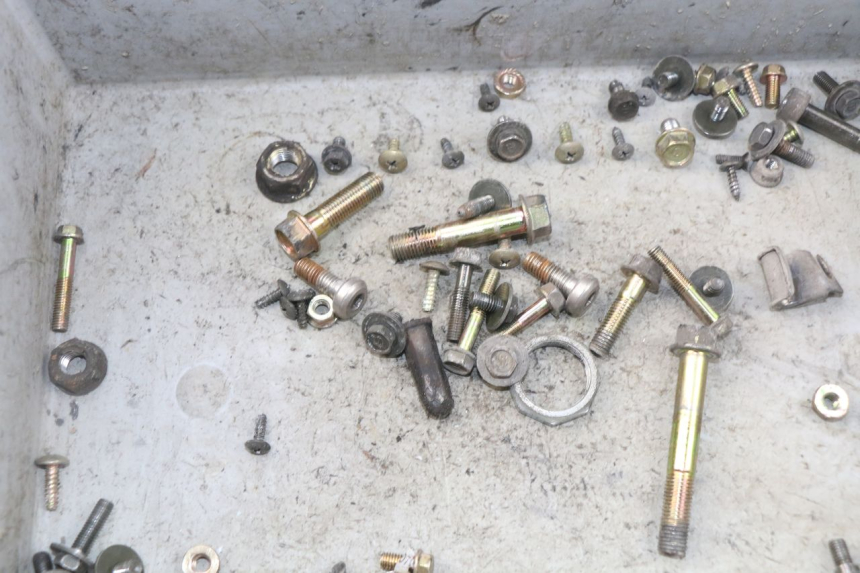 photo de SAC VISSERIE VIS KYMCO LIKE 4T 50 (2009 - 2018) - Zoom état d’usage