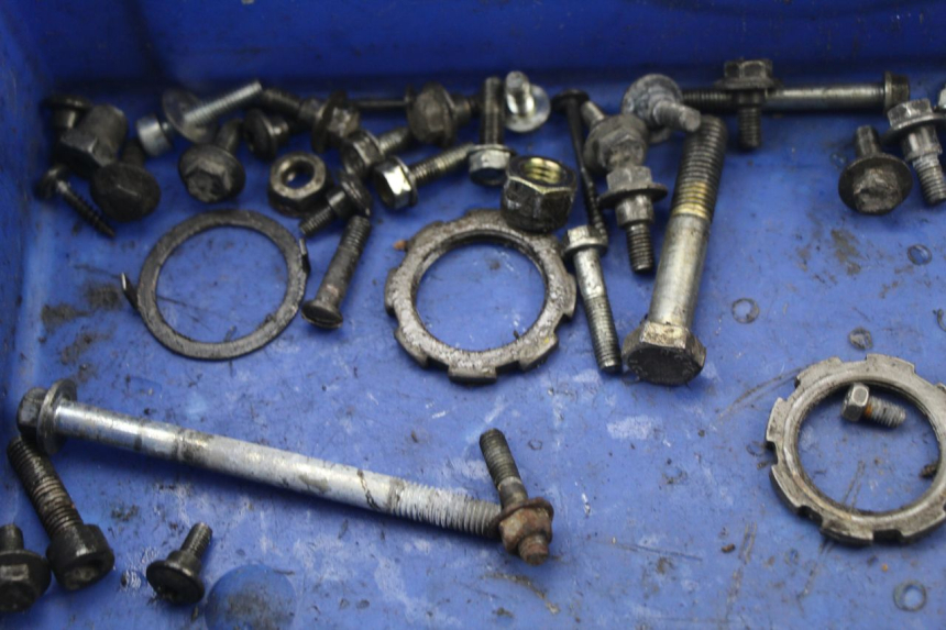 photo de SAC VISSERIE VIS PEUGEOT LOOXOR 50 (2001 - 2004) - Zoom état d’usage