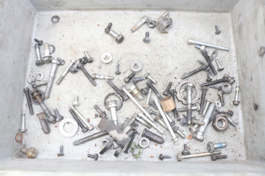 photo de SAC VISSERIE VIS PEUGEOT LUDIX 2 PRO 4T 50 (2008 - 2013) - Vue principale