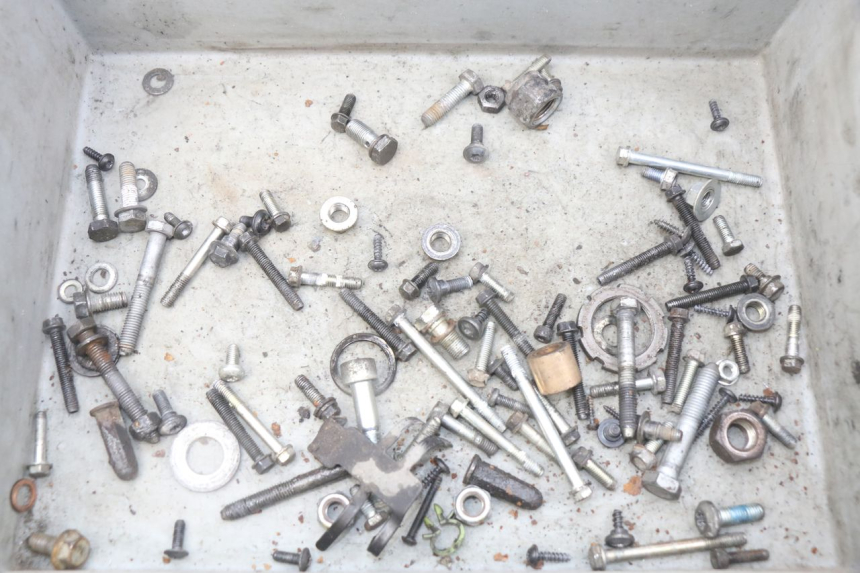 photo de SAC VISSERIE VIS PEUGEOT LUDIX 2 PRO 4T 50 (2008 - 2013) - Détail de la pièce