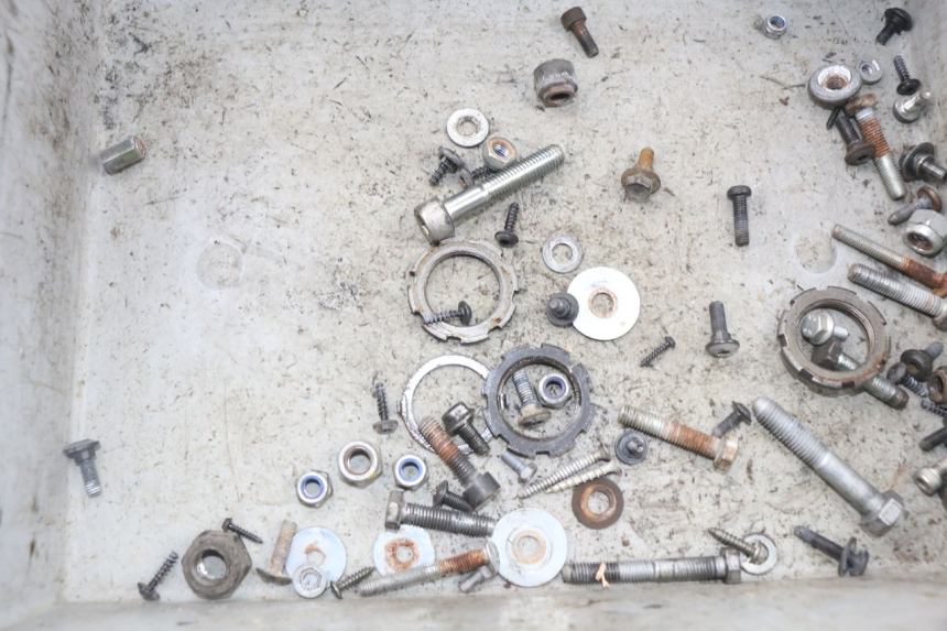 photo de SAC VISSERIE VIS PEUGEOT LUDIX 50 (2008 - 2017) - Détail de la pièce