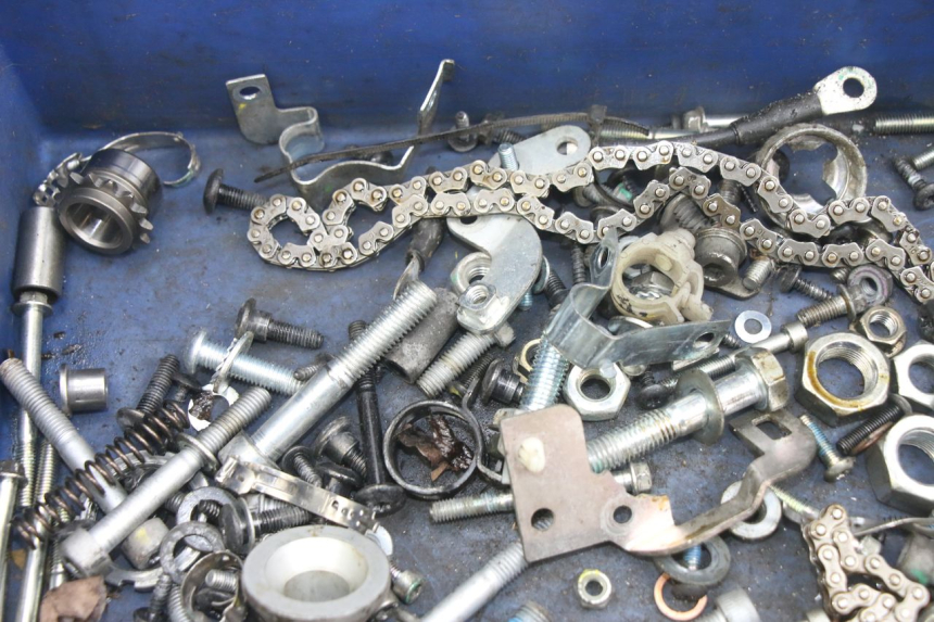 photo de SAC VISSERIE VIS PIAGGIO MEDLEY 125 (2016 - 2023) - Autre angle de vue