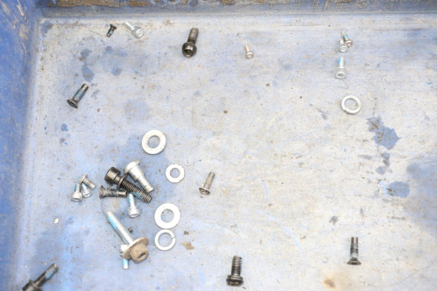 photo de SAC VISSERIE VIS XIAOMI MI PRO 2 1 - Autre angle de vue