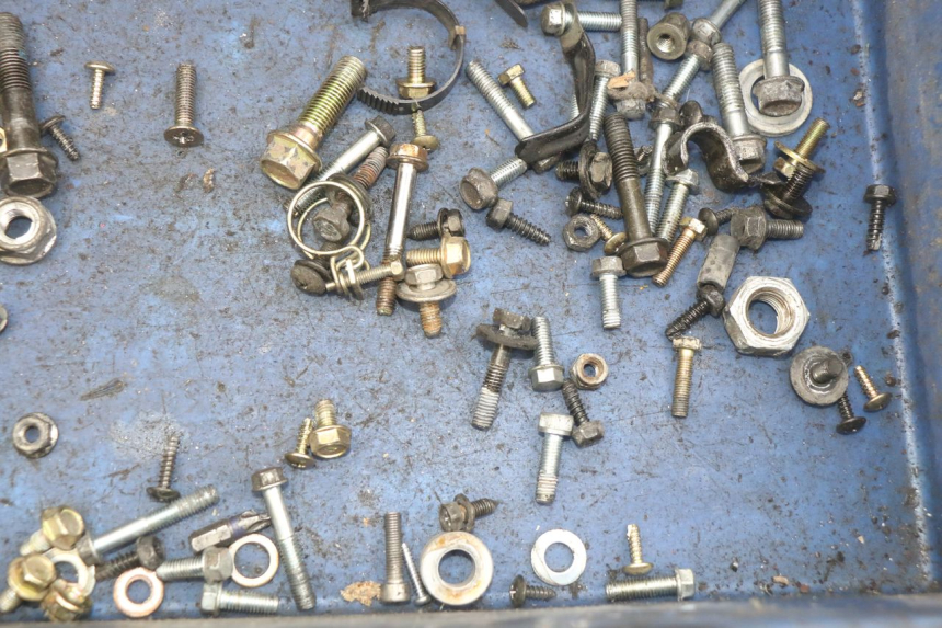 photo de SAC VISSERIE VIS SYM MIO 50 (2011 - 2017) - Zoom état d’usage