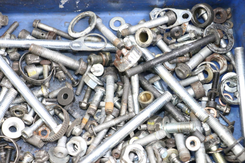 photo de SAC VISSERIE VIS PIAGGIO MP3 500 (2011 - 2015) - Autre angle de vue