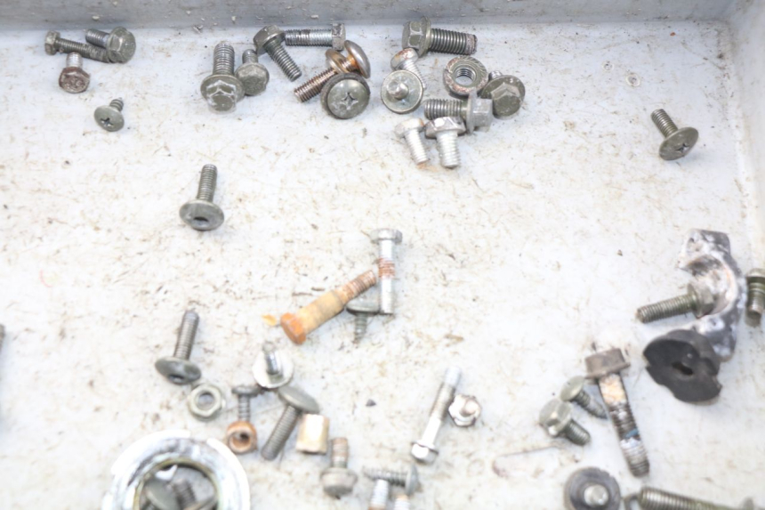 photo de SAC VISSERIE VIS YAMASAKI MSX 50 (2013 - 2022) - Gros plan technique