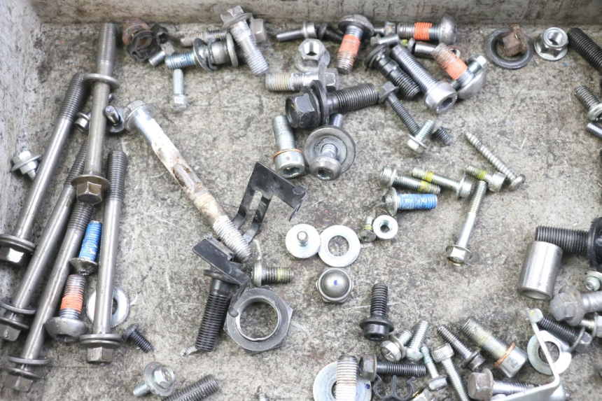 photo de SAC VISSERIE VIS YAMAHA MT-07 MT07 ABS 700 (2014 - 2017) - Détail de la pièce