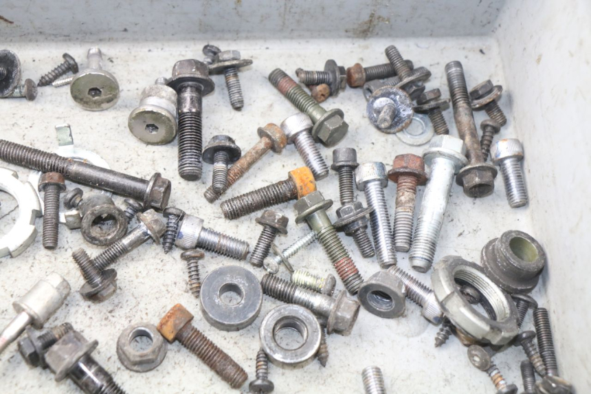 photo de SAC VISSERIE VIS YAMAHA NEOS NEO'S 4T 50 (2008 - 2016) - Autre angle de vue