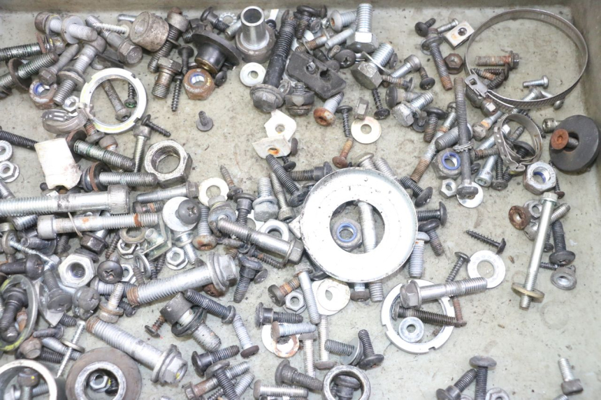 photo de SAC VISSERIE VIS GILERA NEXUS 125 (2009 - 2013) - Détail de la pièce