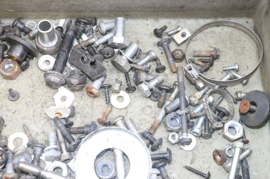 photo de SAC VISSERIE VIS GILERA NEXUS 125 (2009 - 2013) - Autre angle de vue