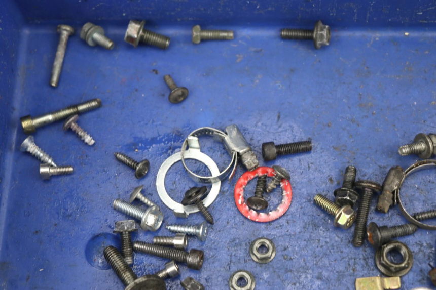 photo de SAC VISSERIE VIS MBK NITRO 50 (2004 - 2008) - Gros plan technique