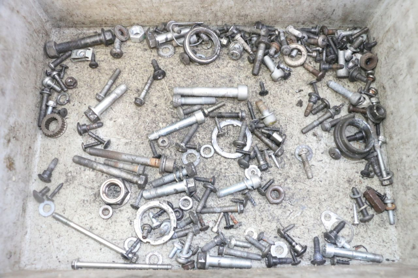 photo de SAC VISSERIE VIS PIAGGIO NRG POWER PUREJET 50 (2018 - 2021) - Détail de la pièce