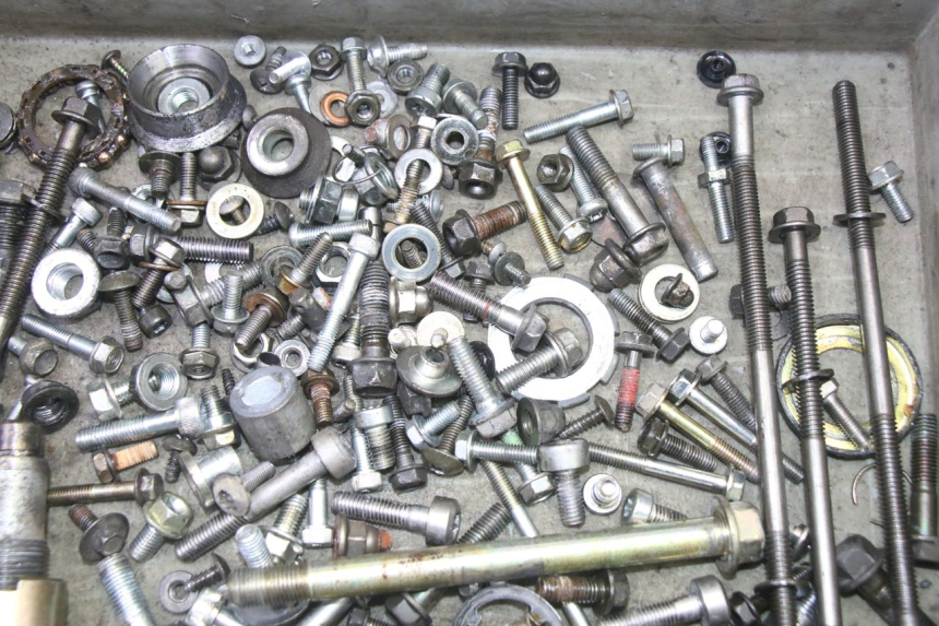 photo de SAC VISSERIE VIS HONDA NTV DEAUVILLE 650 (2001 - 2006) - Zoom état d’usage