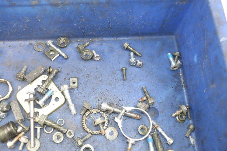 photo de SAC VISSERIE VIS JM MOTORS OLDIES RS 4T 50 (2021 - 2024) - Autre angle de vue